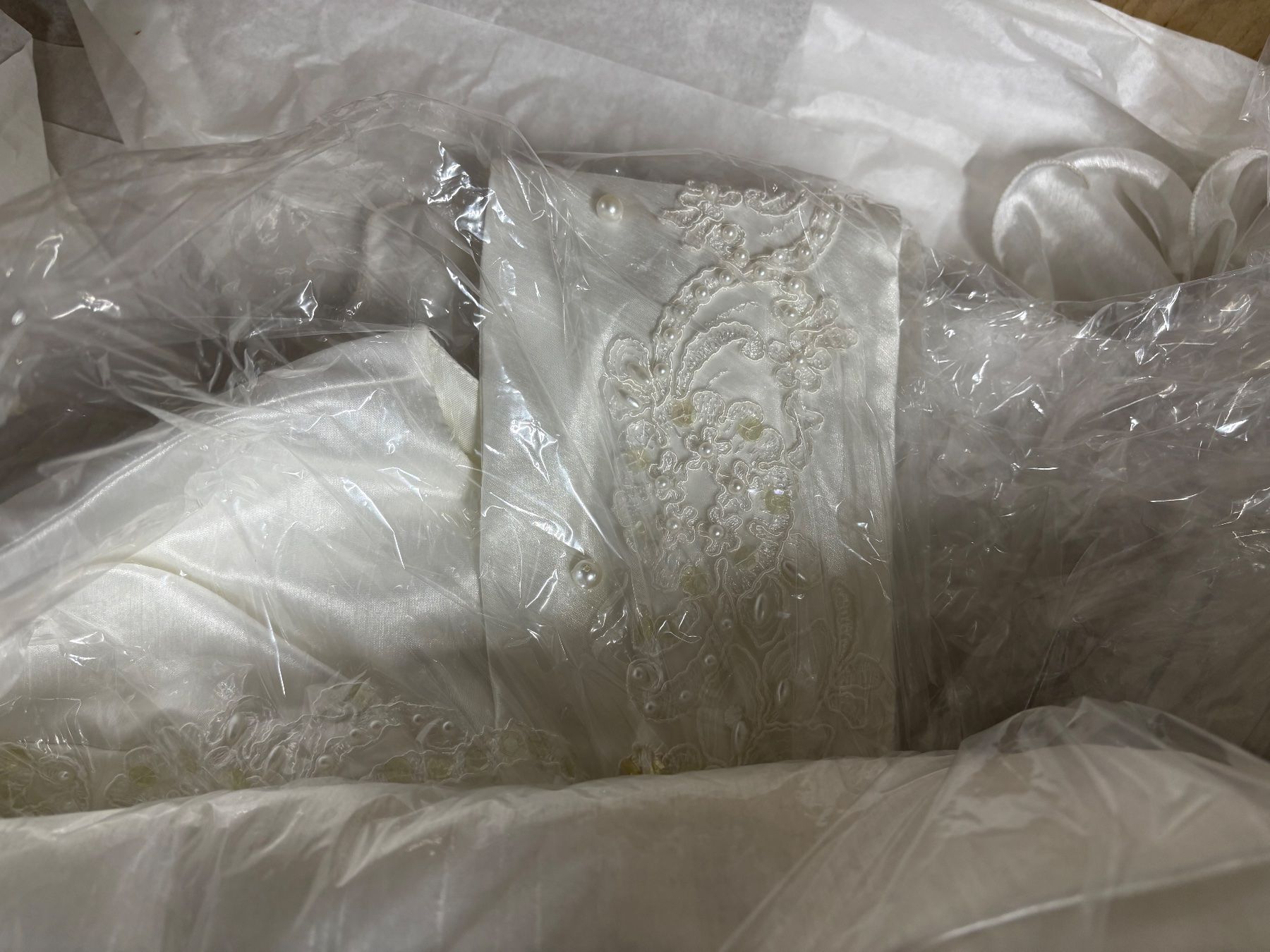 Vestiti: Hochzeitskleid Brautkleid Kleid – Usato da Wattwil venduto da Schrattengang 4