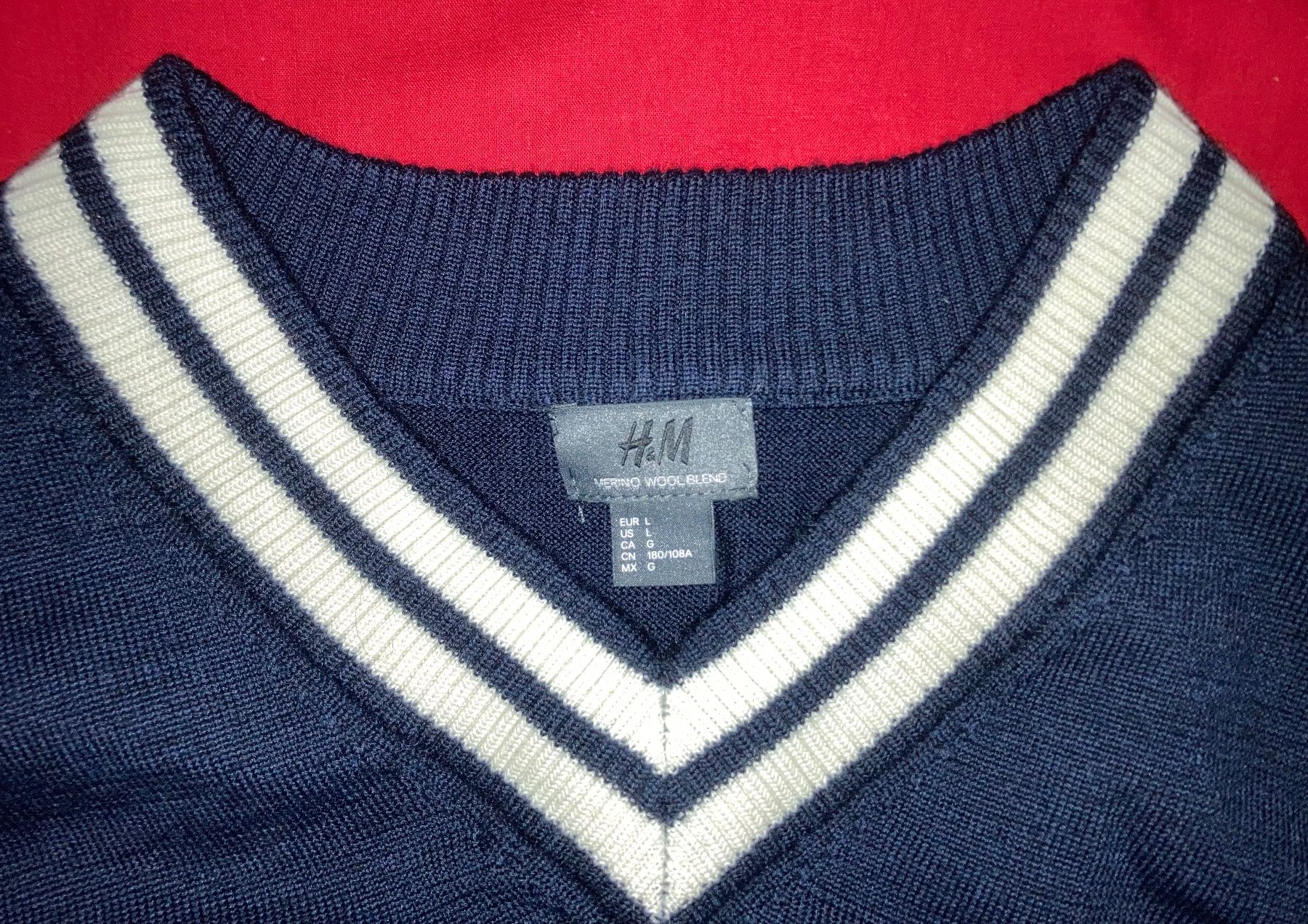 H&M Maglioni & Felpe: Blauer Pullover von H&M, Grösse L, mit Merinowolle-Anteil – Usato da Zürich venduto da Gustavo_Bianco 2