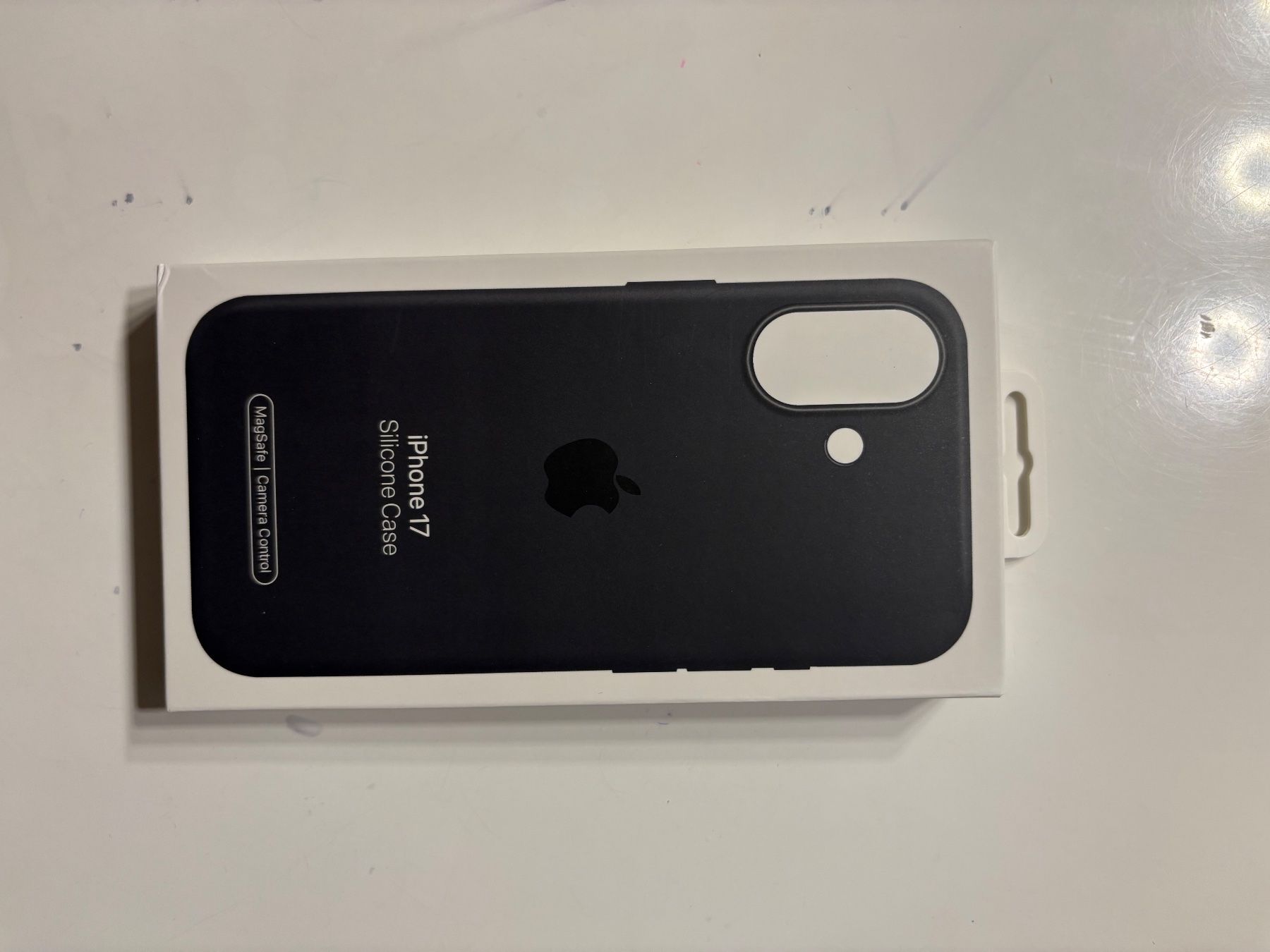 Apple Covers & Schutzfolien: Apple iPhone 17 Silikon Hülle - Neu & OVP – Neu (gemäss Beschreibung) aus mellingen von Jana2Fashion