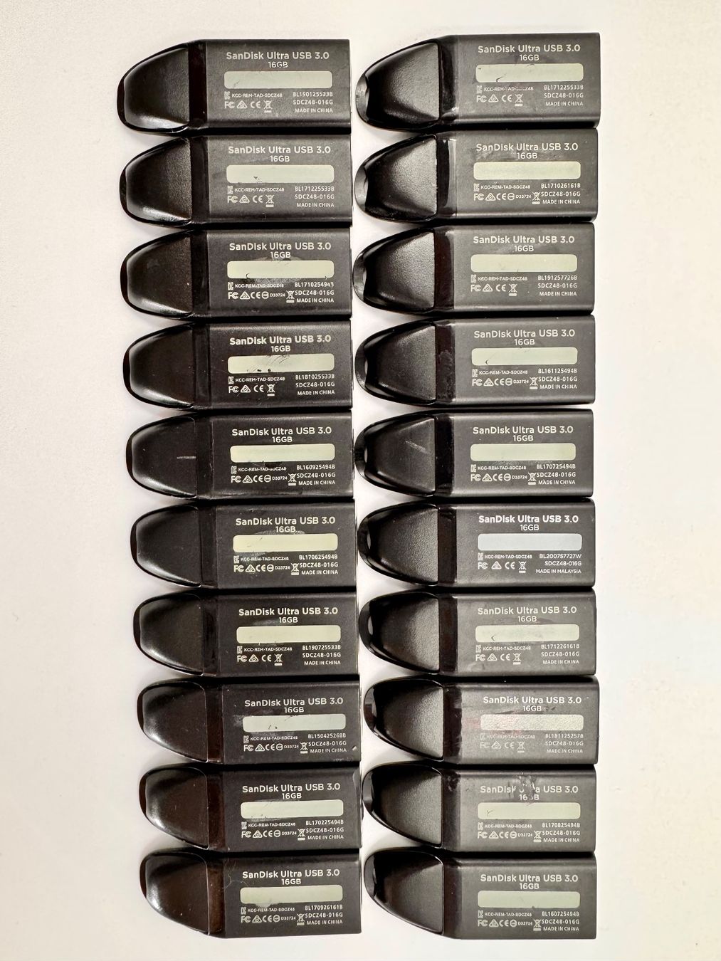 Sandisk Chiavette USB: 20x SanDisk 16GB USB 3.0 Sticks – Usato da Hermetschwil-Staffeln venduto da Mobile2013 1