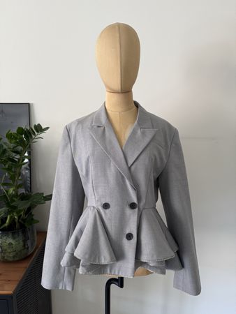 Strukturierter Blazer grau – McQueen Stil – Gr. XL