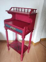 Designer-Kommode Unikat – restauriert in Rot & Petrol