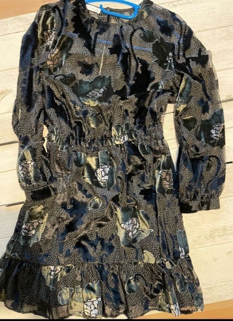 Kookai Vestiti: Robe kookai velours dévoré 36 – Usato da Küssnacht am Rigi venduto da FFKA