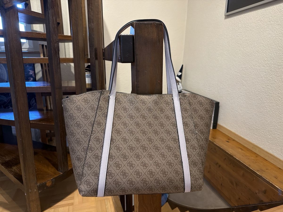 Guess Taschen: Guess Handtasche beige/braun – Gebraucht aus Magden von SCO13 1