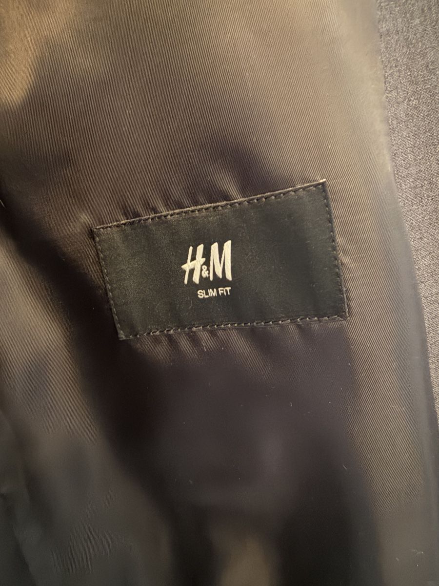 H&M Completi: Anzug Anthrazit 46 – Nuovo (secondo la descrizione) da Zürich venduto da devbetri 2