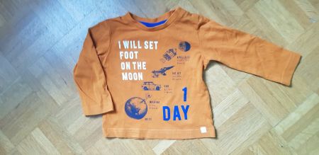 Langarmshirt Mexx cocnac mit Weltraum-Motiv Grösse 68