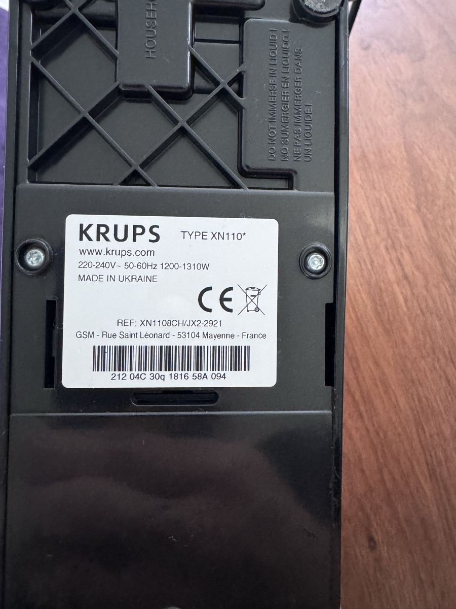 Nespresso Macchine per caffè & Macchine per espresso: Nespresso Essenza Mini von Krups – Usato da Flums venduto da Halessandro 4