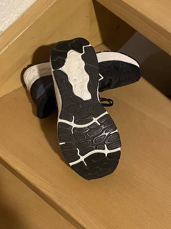 Scarpe per ragazzi: New Balance Turnschuhe Gr 35 – Usato da Allschwil venduto da CaSu- 2