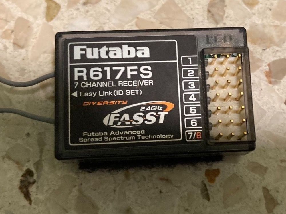 Futaba RS617FS 2.4 GHz (Gebraucht) in Kölliken für CHF 30 – mit ...