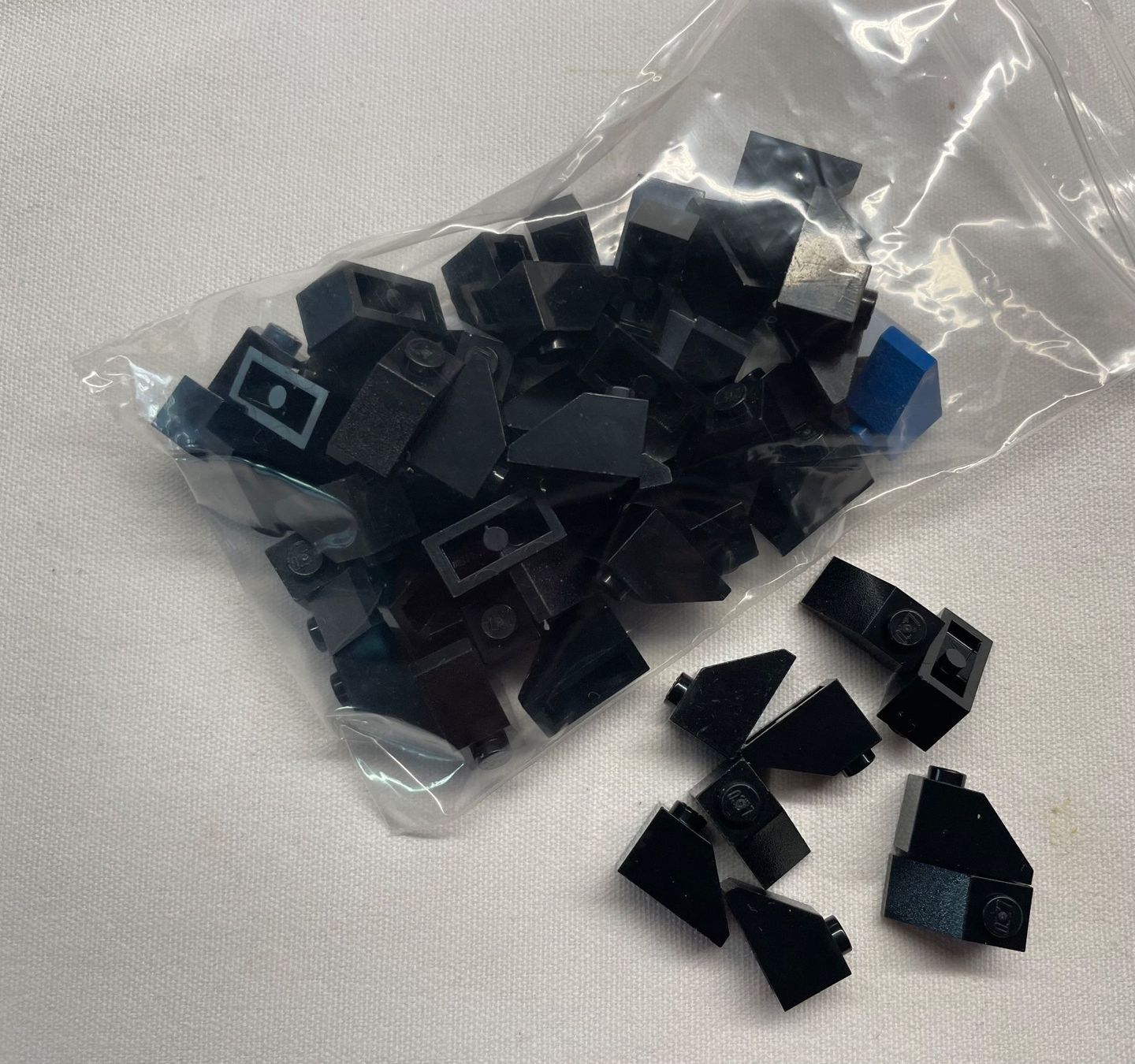 Lego Spielzeuge: 50 Stück Lego Steine – Gebraucht aus Rheinfelden von zim_2hqc