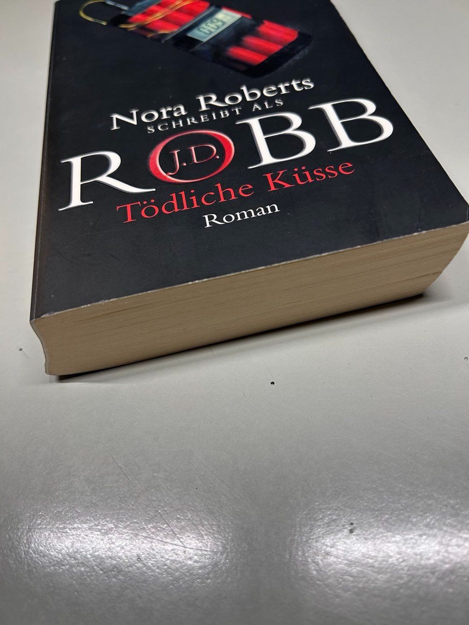 Libri: Tödliche Küsse - J.D. Robb – Usato da Giubiasco venduto da LorisVale 6