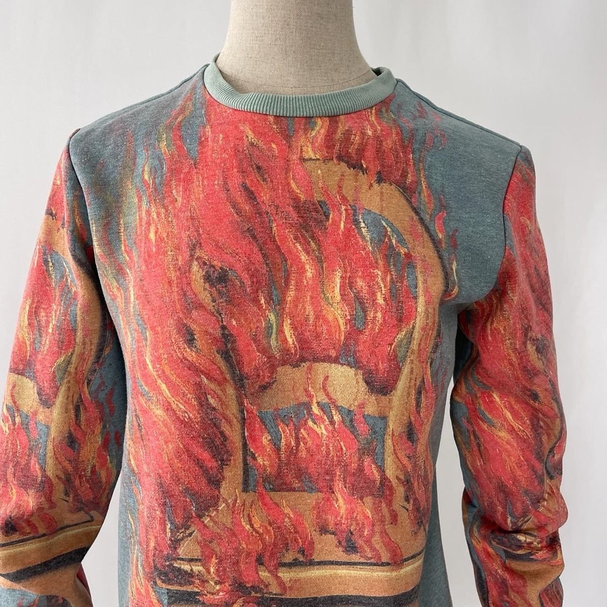 Maglioni & Felpe: OPENING CEREMONY & RENE MAGRITTE Sweater  – Usato da Emmen venduto da Avviivva_Com2023 1