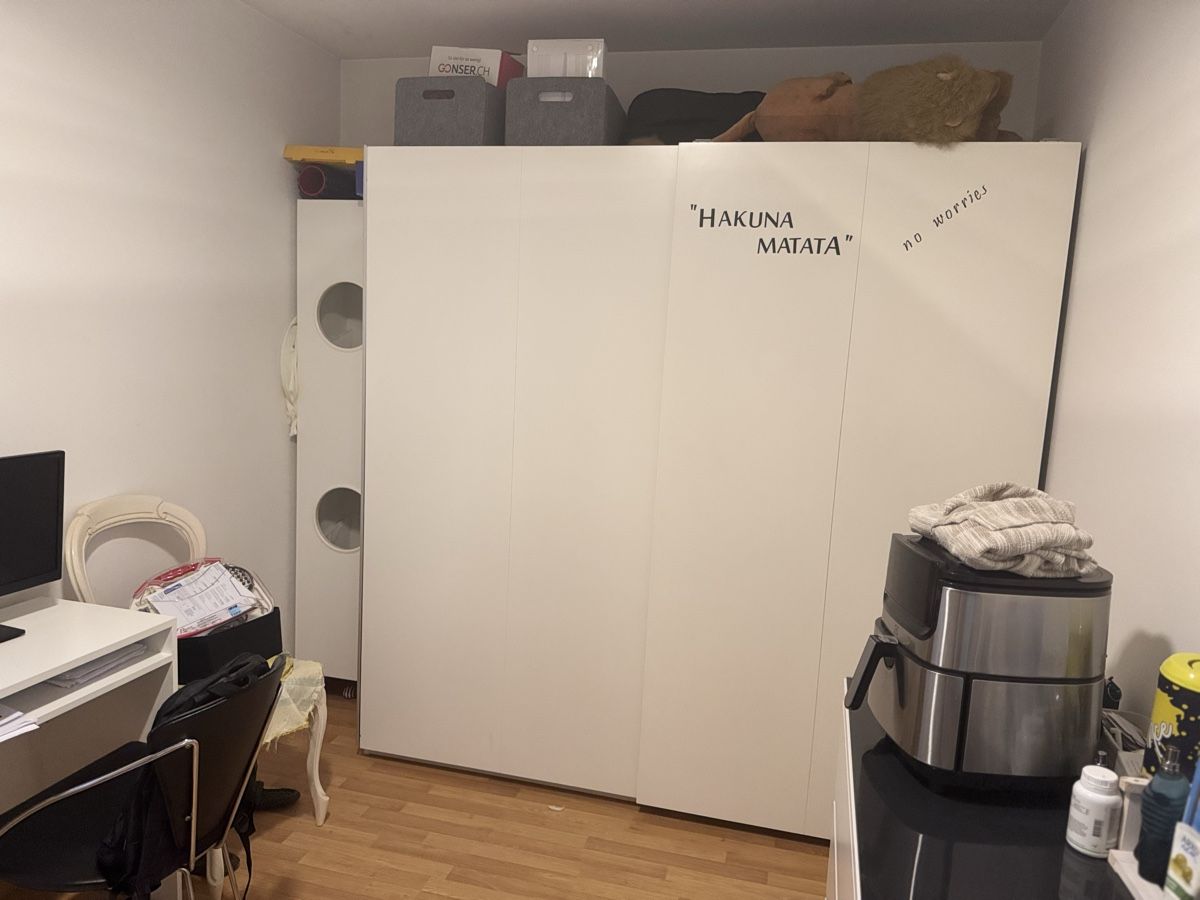 Ikea Garderobe: Weisser IKEA Kleiderschrank – Gebraucht aus Adliswil von AE-Shop