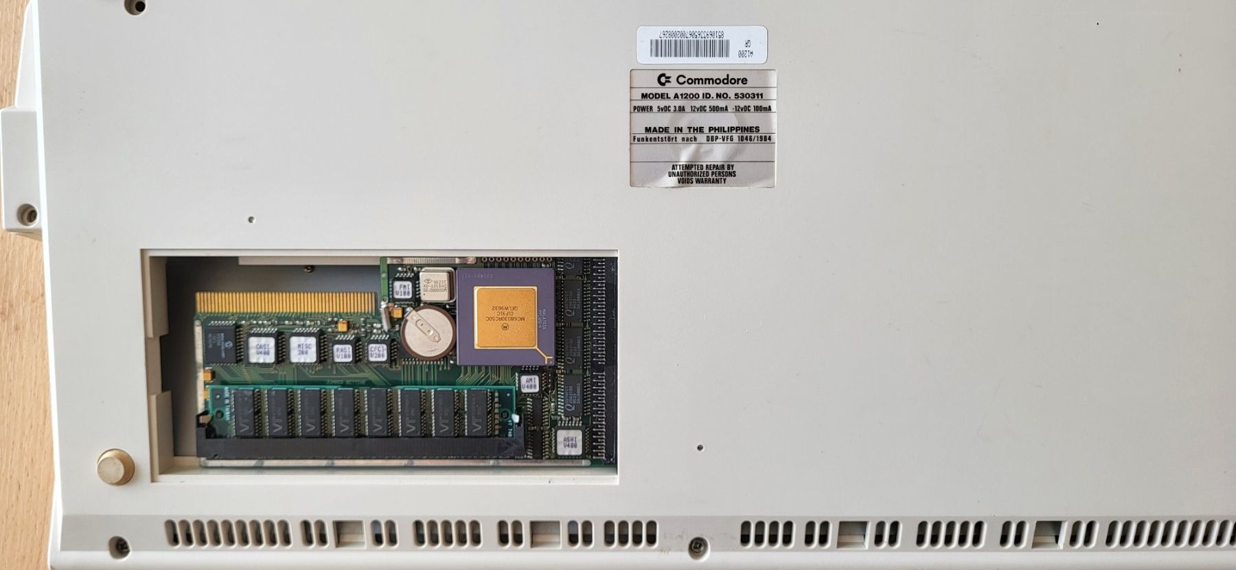 Commodore PCs: Amiga 1200 mit Blizzard 1230 IV – Gebraucht aus Lichtensteig von Buck 1