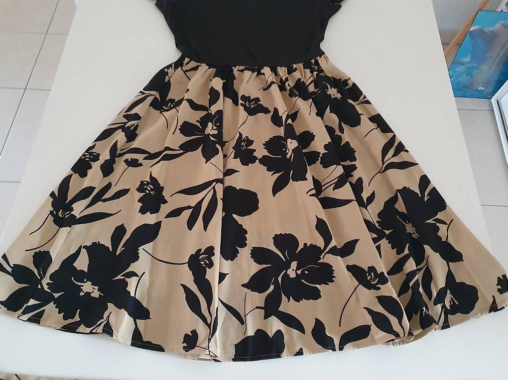 Kleider: Kleid XS neu – Gebraucht aus Mettmenstetten von AngelaDell 2