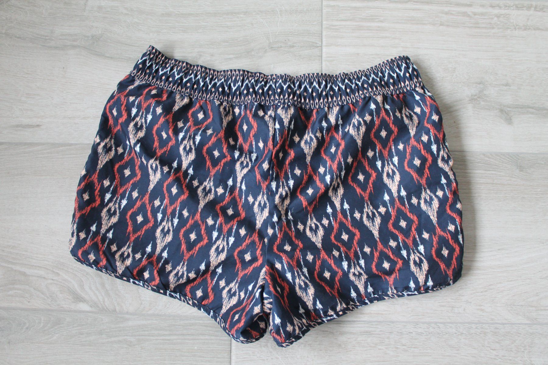 C&A Pantaloni: Short de plage neuf taille 42 – Nuovo (secondo la descrizione) da Chez-le-Bart venduto da jasse 1