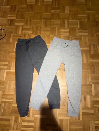 H&M Trainerhosen Dunkelgrau Hellgrau 158 