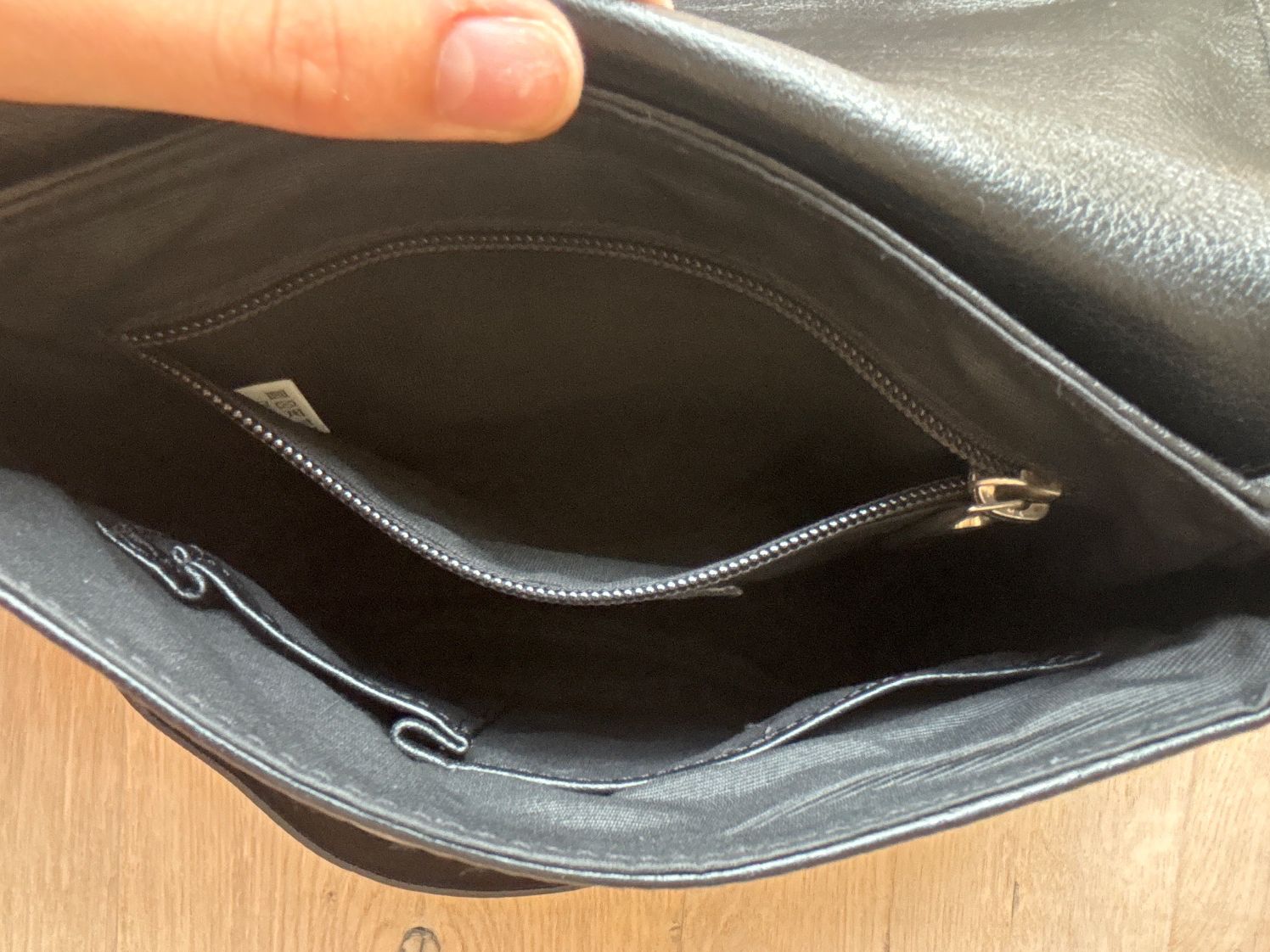 Tosca Blu Taschen für Damen: schwarze Tosca Blu Ledertasche (echtes Leder) – Gebraucht aus Kriens von Tenisch 7