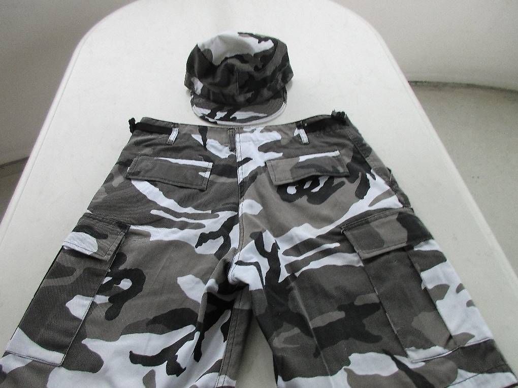 Lotti di vestiti: Neue Original US Army Shorts und Cap – Nuovo (secondo la descrizione) da Zug venduto da roche72 2
