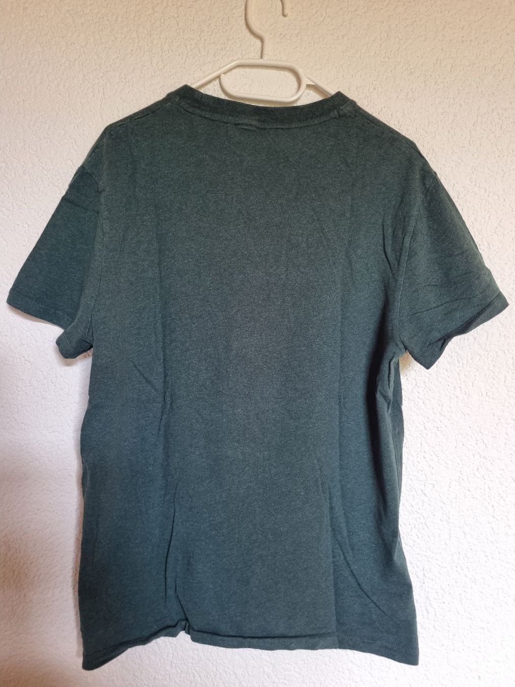 Superdry T-shirt: T-Shirt Superdey – Usato da Bätterkinden venduto da luk_6kmj 1