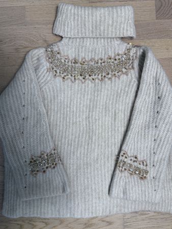 Zara sweater S-m