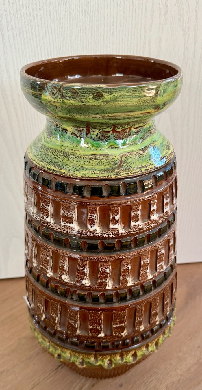 Vasen & Gefässe: Tolle Mid-Century Vase 60er Grün Braun 38.5 cm hoch – Gebraucht aus Rothrist von Luckywinner 1