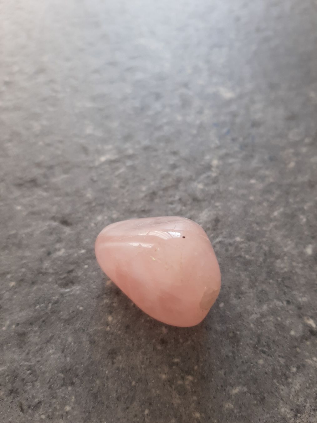 Minerali & Pietre curative: Rosenquarz Stein (18g) – Usato da Wittenbach venduto da lukelu 4
