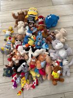 Konvolut Plüschtiere diverse Figuren