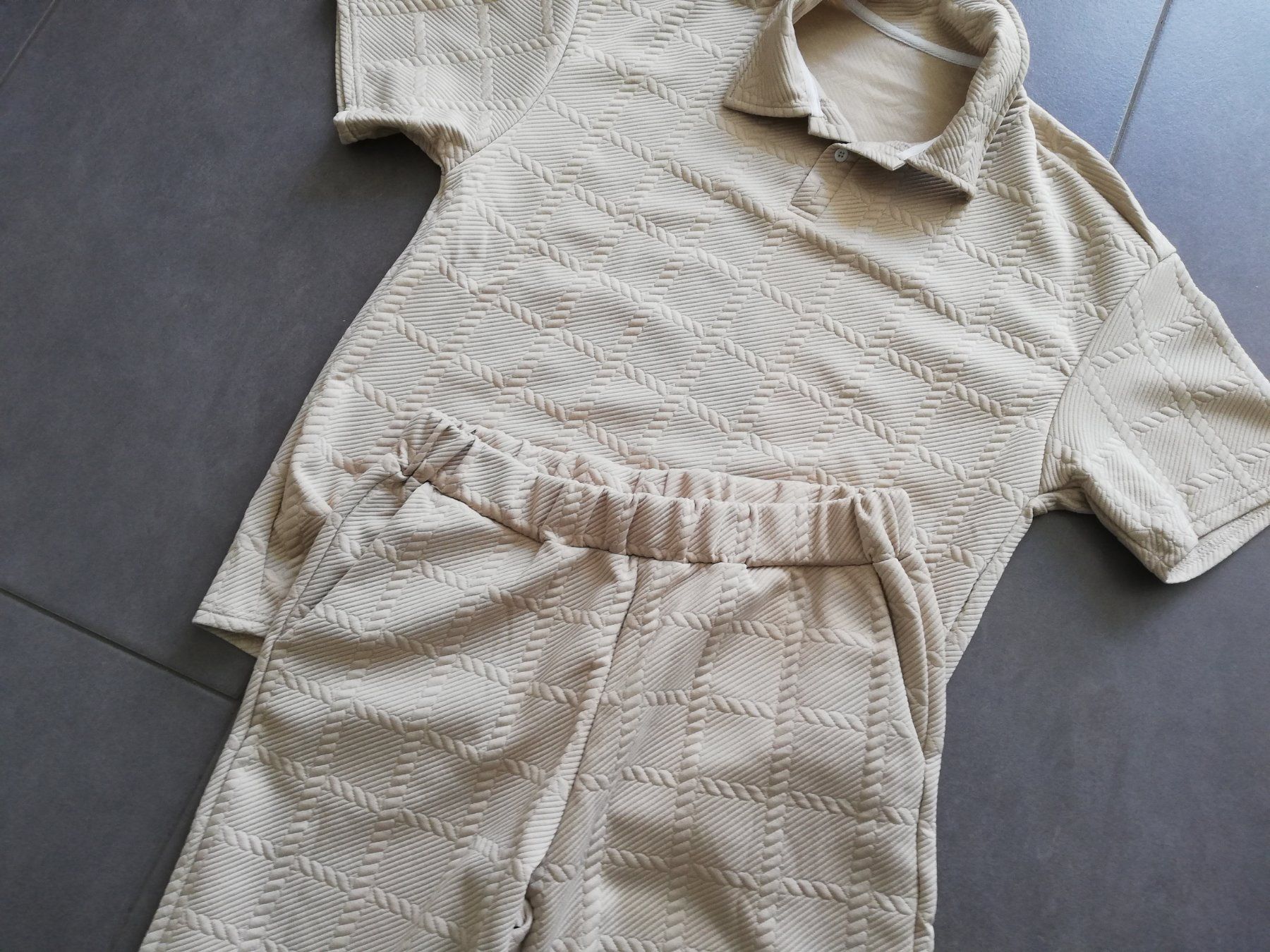 Lotti di vestiti: Short und Shirt Gr M Beige – Nuovo (secondo la descrizione) da Untersiggenthal venduto da Marlen59 3