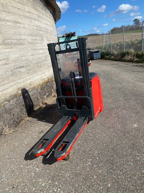Linde Carrelli elevatori e a forche: Linde Deichselstapler/Ameise L12L – Usato da Laufen venduto da VERARMUS11 4