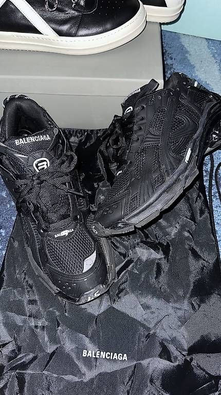 Chaussures hommes: balenciaga runner – D'occasion à Sorengo par AlexSolari