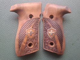 Nussbaum Griffschalen für die Sig Sauer P228/P229 