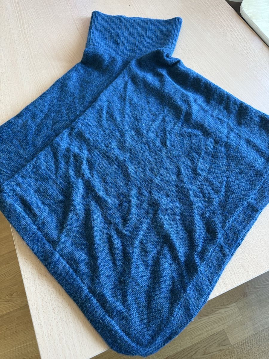 Maglioni & Felpe: Pull poncho 100% alpaca URPI, bleu pétrole, taille U – Nuovo (secondo la descrizione) da Morges venduto da sandy069 5