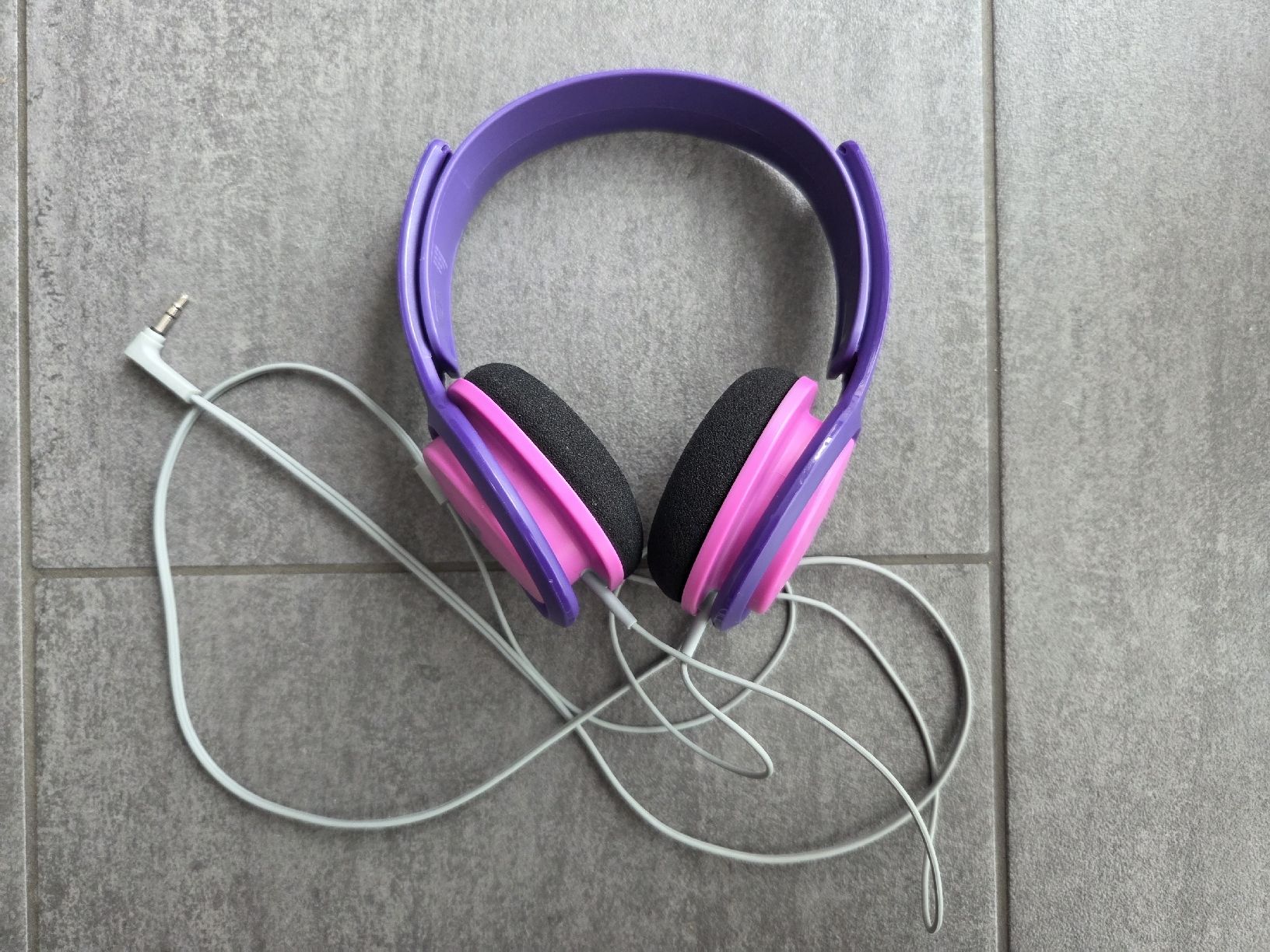 Philips Kopfhörer: Philips Kinder Kopfhörer lila/pink – Gebraucht aus Hüntwangen von ManuM2014