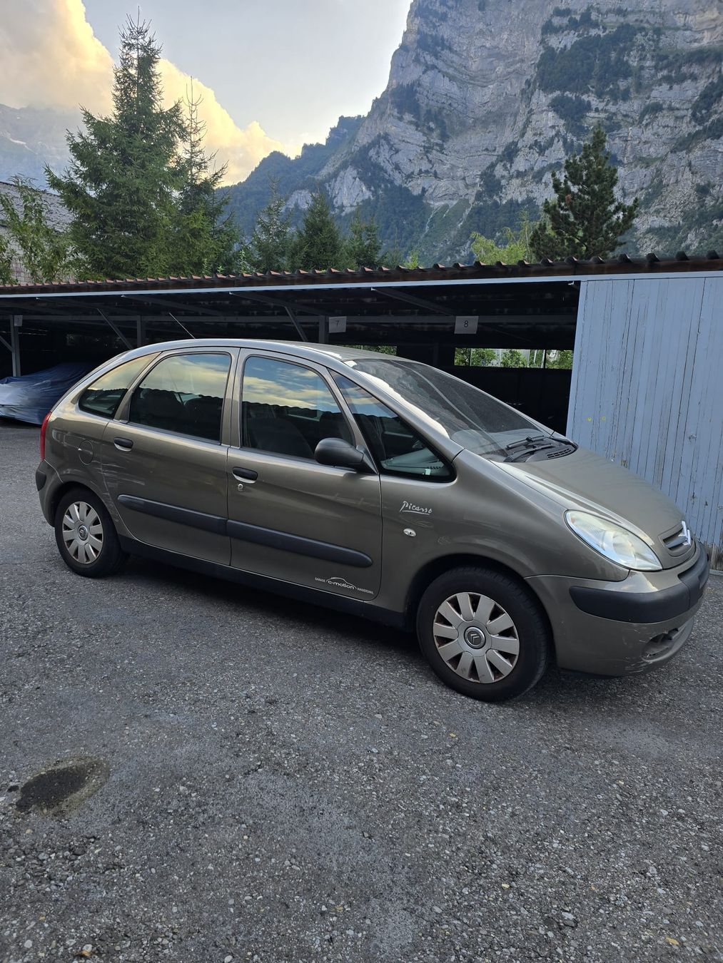 Citroën Autos: Citroën Picasso 1.6 – Defekt aus Netstal von AutozoneGL 1