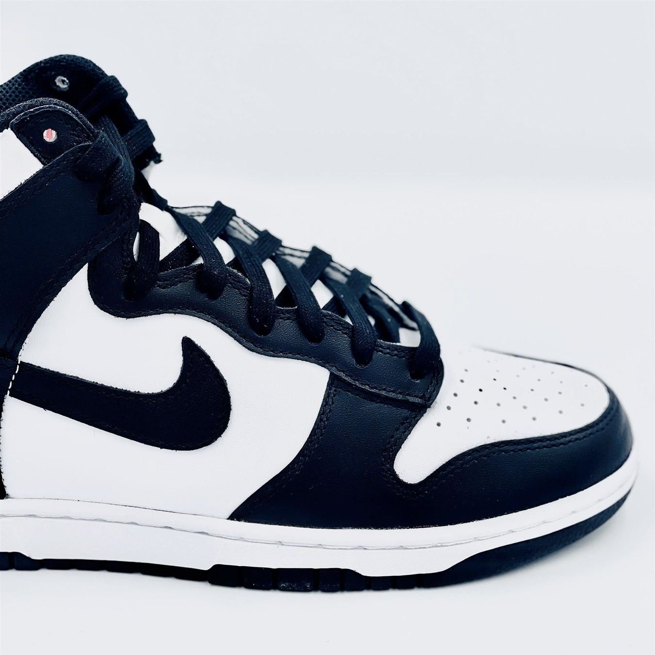 Nike Scarpe da donna: Nike Dunk High Black White / Panda EU 37.5 – Nuovo e nell'imballaggio originale da Erlinsbach venduto da sasneakers 3