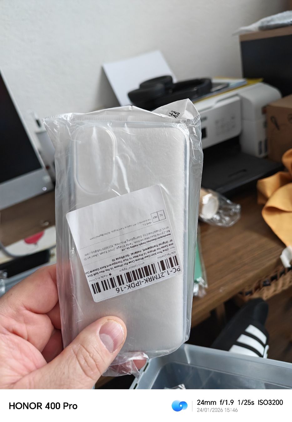 Apple Cover & Protezioni schermo: Coque iphone 16 silicone – Nuovo e nell'imballaggio originale da noréaz venduto da mepla76