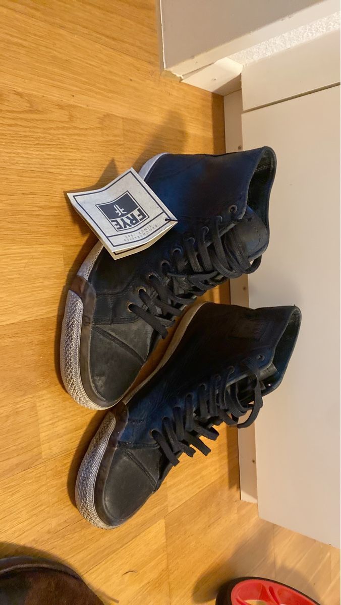 Scarpe da uomo: Stylische  Herrensneaker Grösse 44 – Nuovo (secondo la descrizione) da Arnegg venduto da lor_88bd