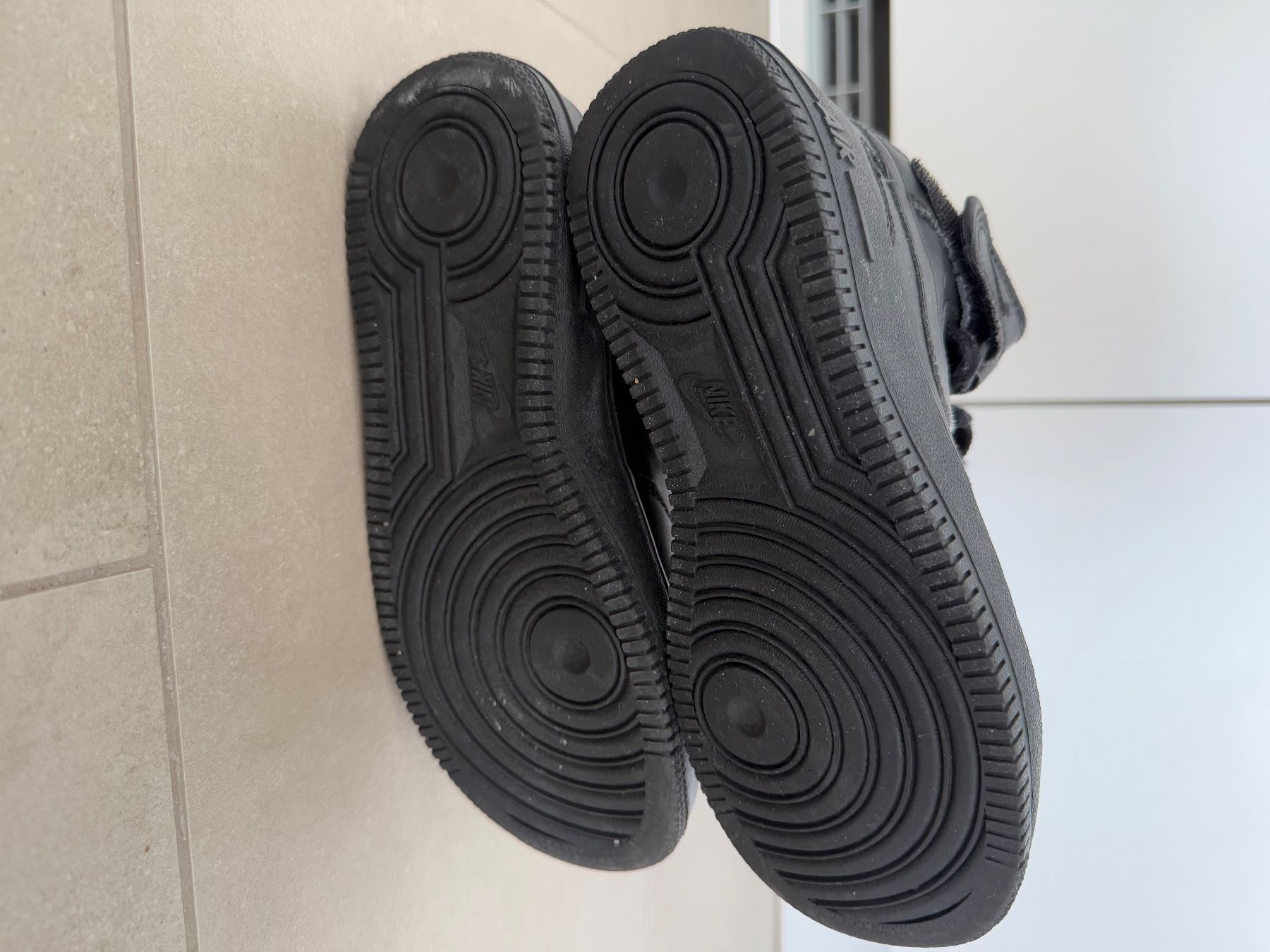 Nike Scarpe da donna: Air Force 1 – Usato da Zürich venduto da gio_qvn6 4
