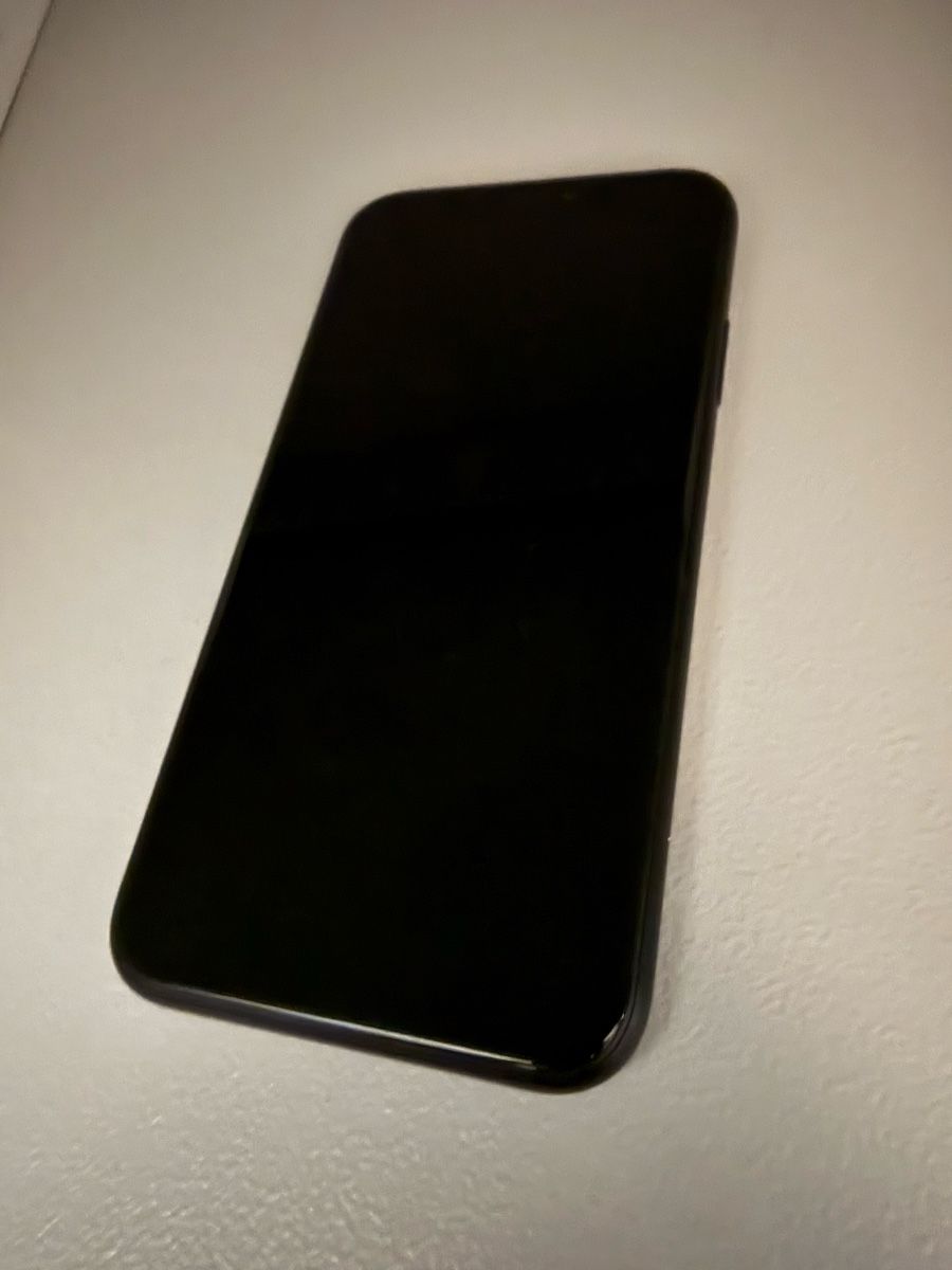 Apple Telefoni cellulari / Smartphones: Iphone XR 64GB Schwarz – Usato da Olten venduto da Swiss_855 1