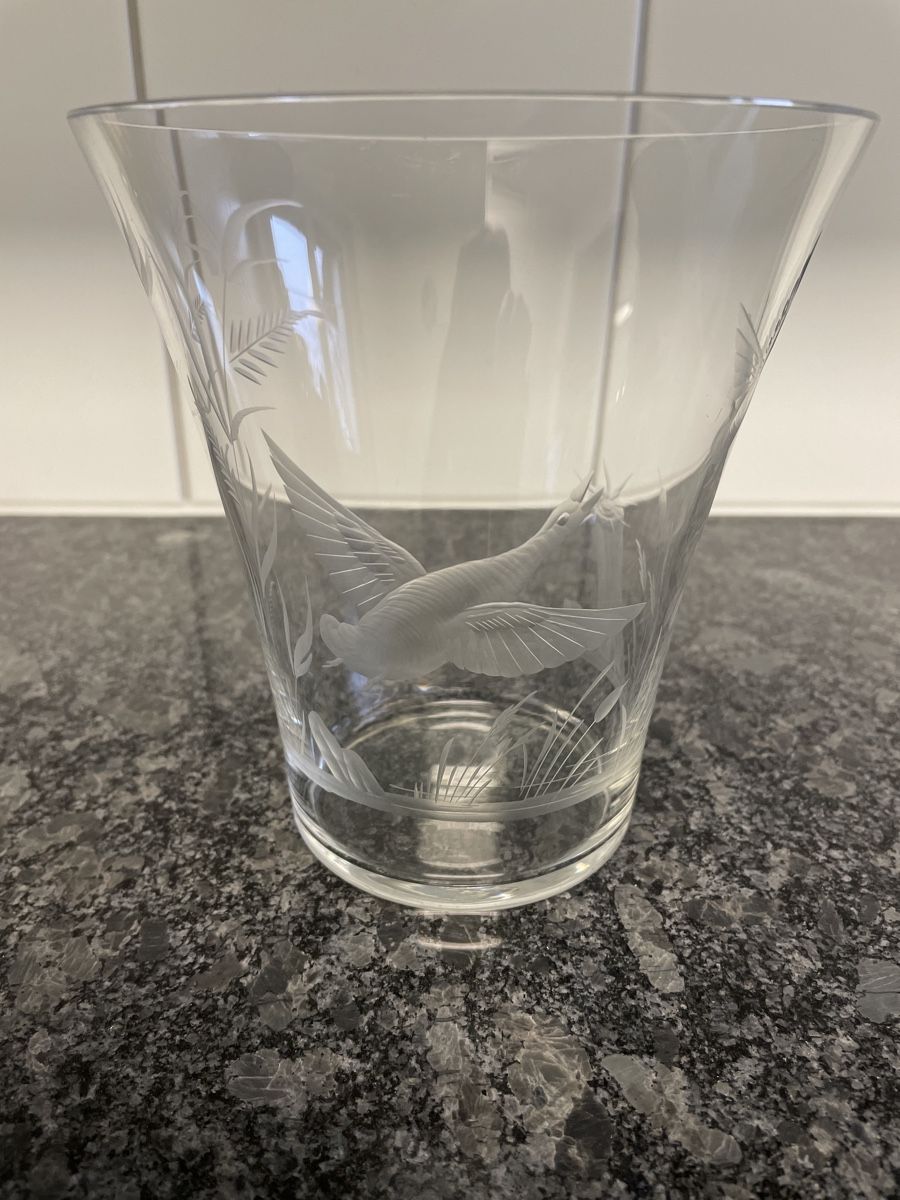 Vase & Récipients: Elegante Blumenvase mit Vogelmotiv – D'occasion à Zürich par spo_zxm7 1