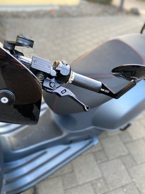Vespa Scooters: Vespa GTV 300 HPE 6 giorni, Edition-Nr. 0064 – D'occasion à Lostorf par ilgustolino 2