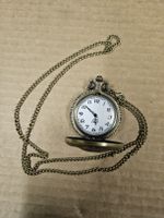 Retro Taschenuhr mit Kette, neu! Mit batterie!