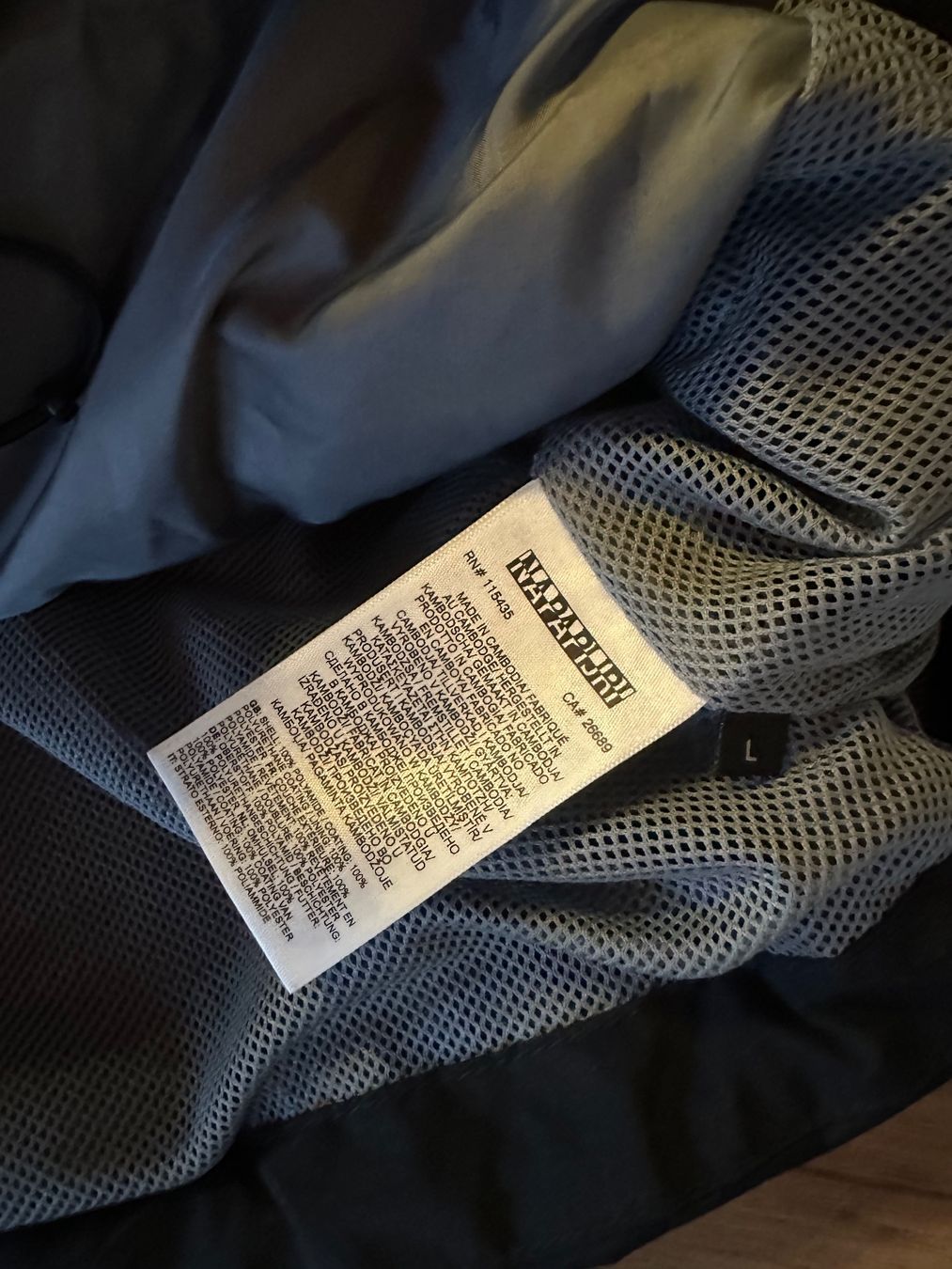Napapijri Giacche: Napapijri Windjacke grösse L, schwarz – Usato da Pfäffikon SZ venduto da geronimo37 1