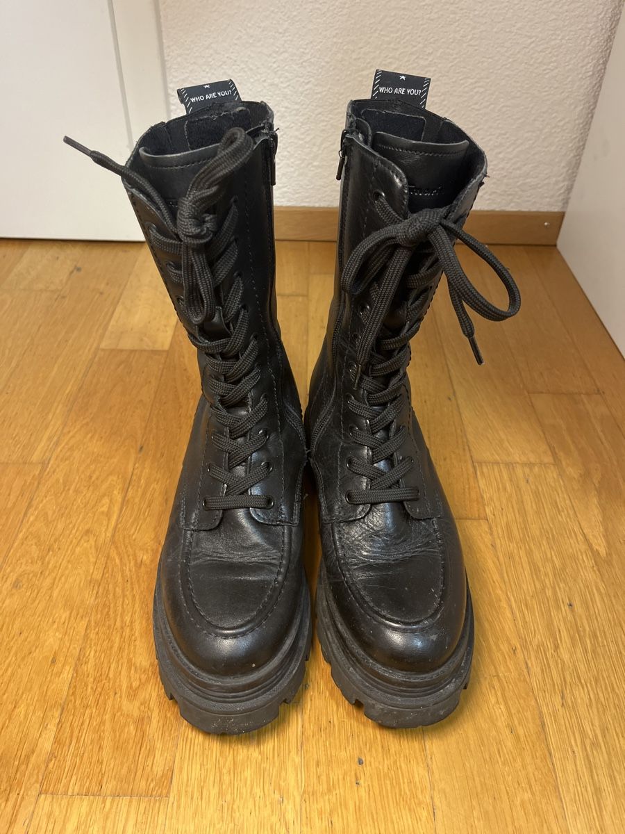 Tamaris Damenschuhe: Black boots Tamaris size 38 – Gebraucht aus Bern von val_kw6s