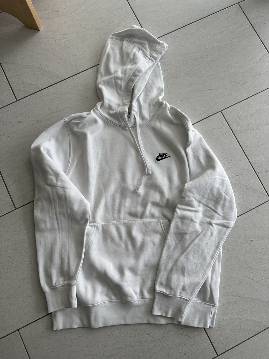 Nike Maglioni & Felpe: Nike Hoodie – Usato da Fällanden venduto da kmu_np9w