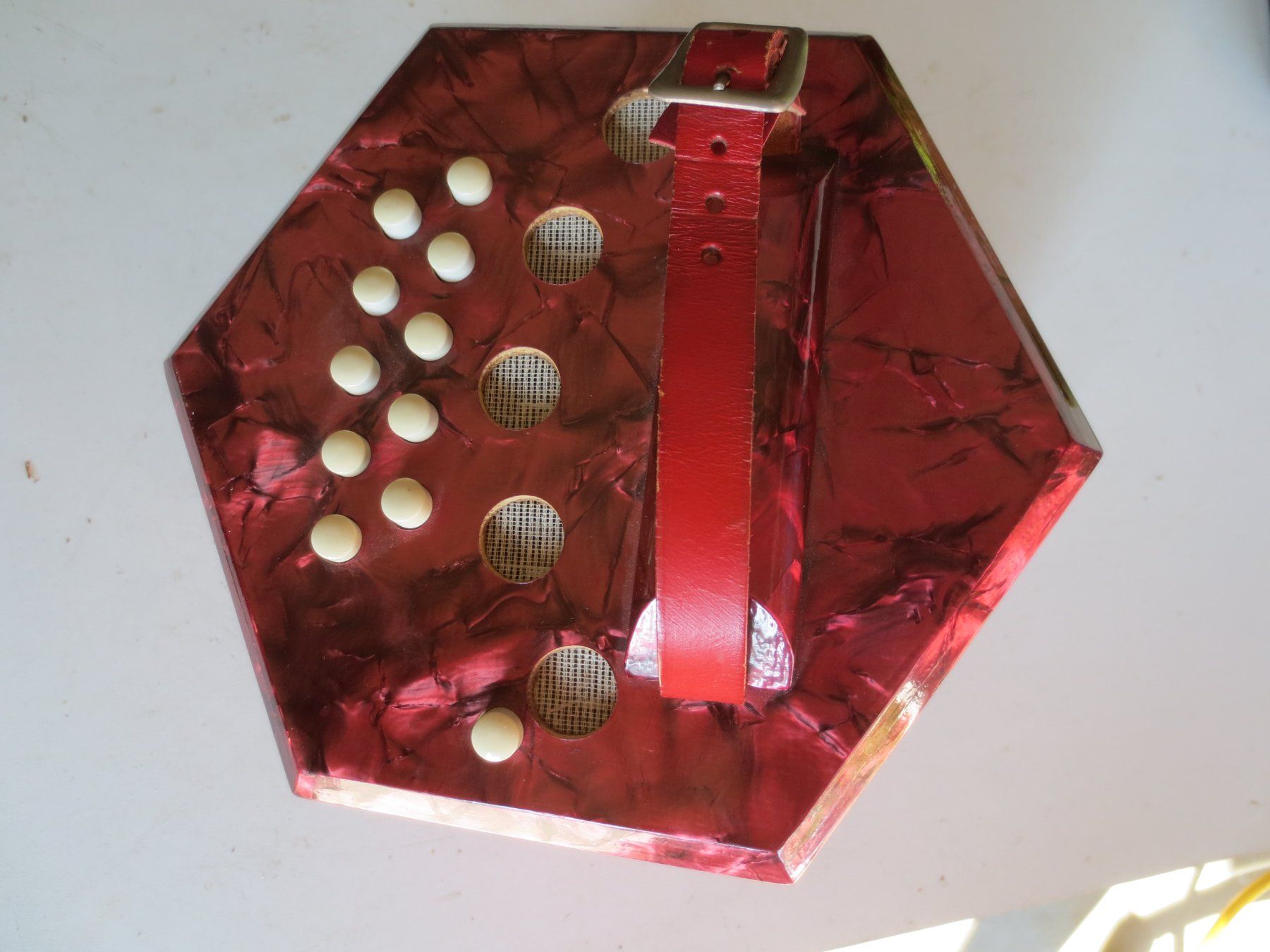 Hohner Musikinstrumente: Hohner Örgeli – Defekt aus Weier im Emmental von waefler03 2