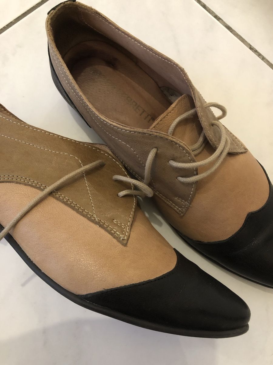 Scarpe da donna: Halbschuhe Gr 37 – Usato da Zell ZH venduto da Guffos 1