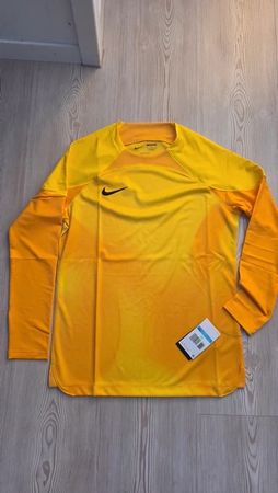 Nike Torwarttrikot langarm gelb neu mit Etikett Grösse M