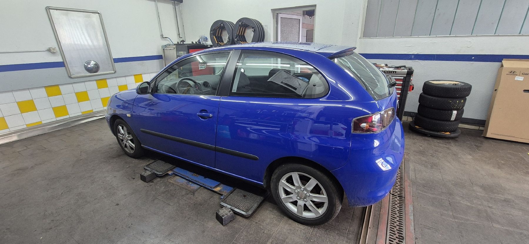 Seat Autos: Seat Ibiza Blau 1.2 – Défectueux à Lengnau BE par Simond8 3